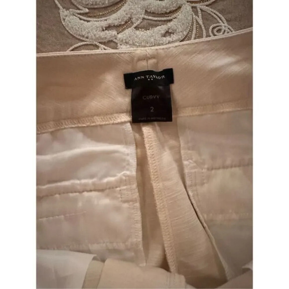 Ann Taylor The Straight Pant in Cross Weave - Curvy Fit Size 2. Retail 109 - Picture 3 of 4